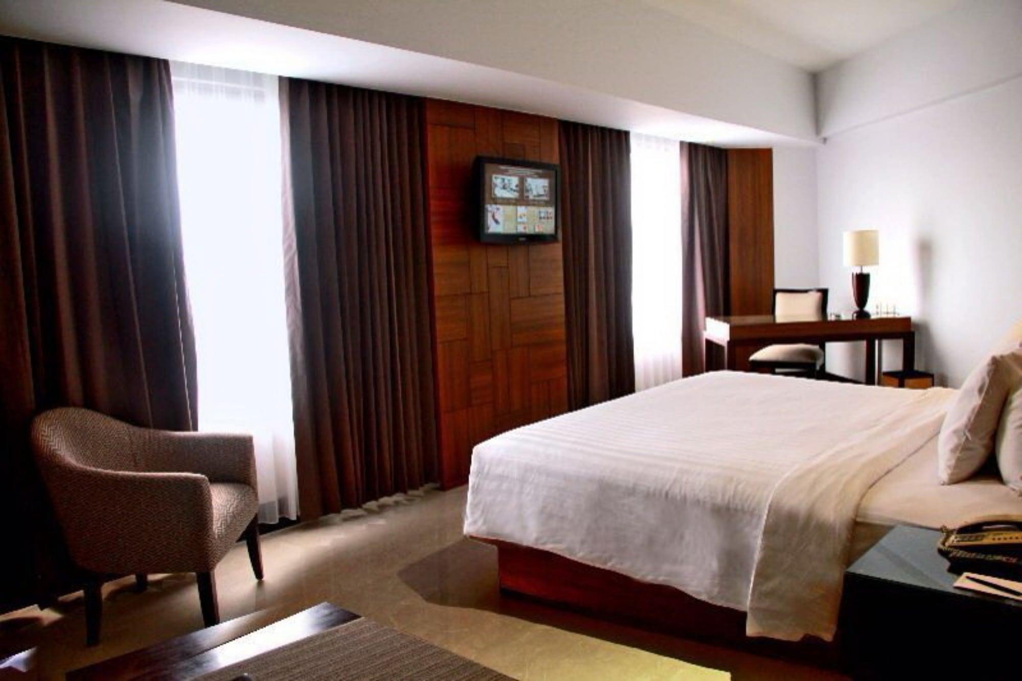 Hotel Santika Premiere Semarang Luaran gambar