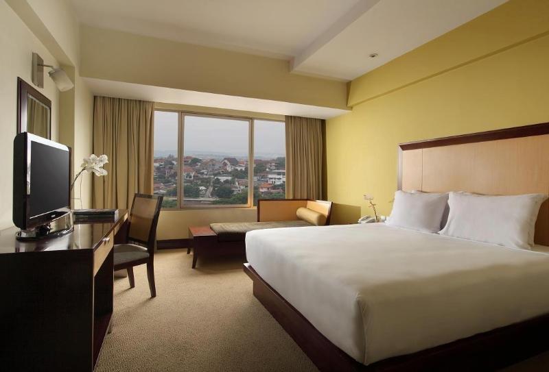Hotel Santika Premiere Semarang Luaran gambar