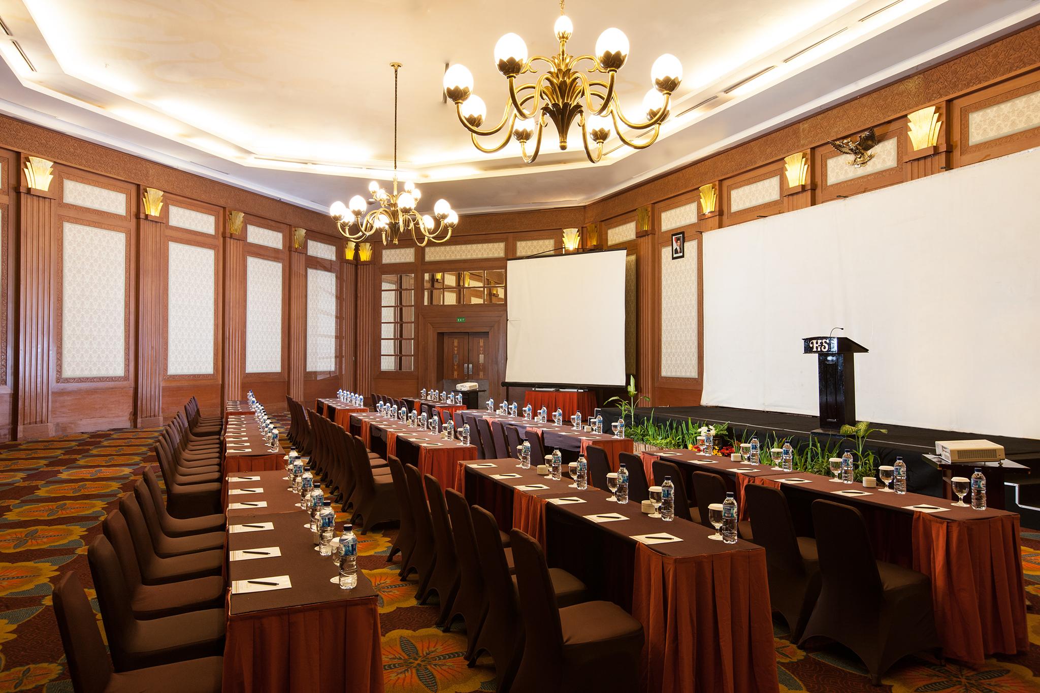 Hotel Santika Premiere Semarang Luaran gambar