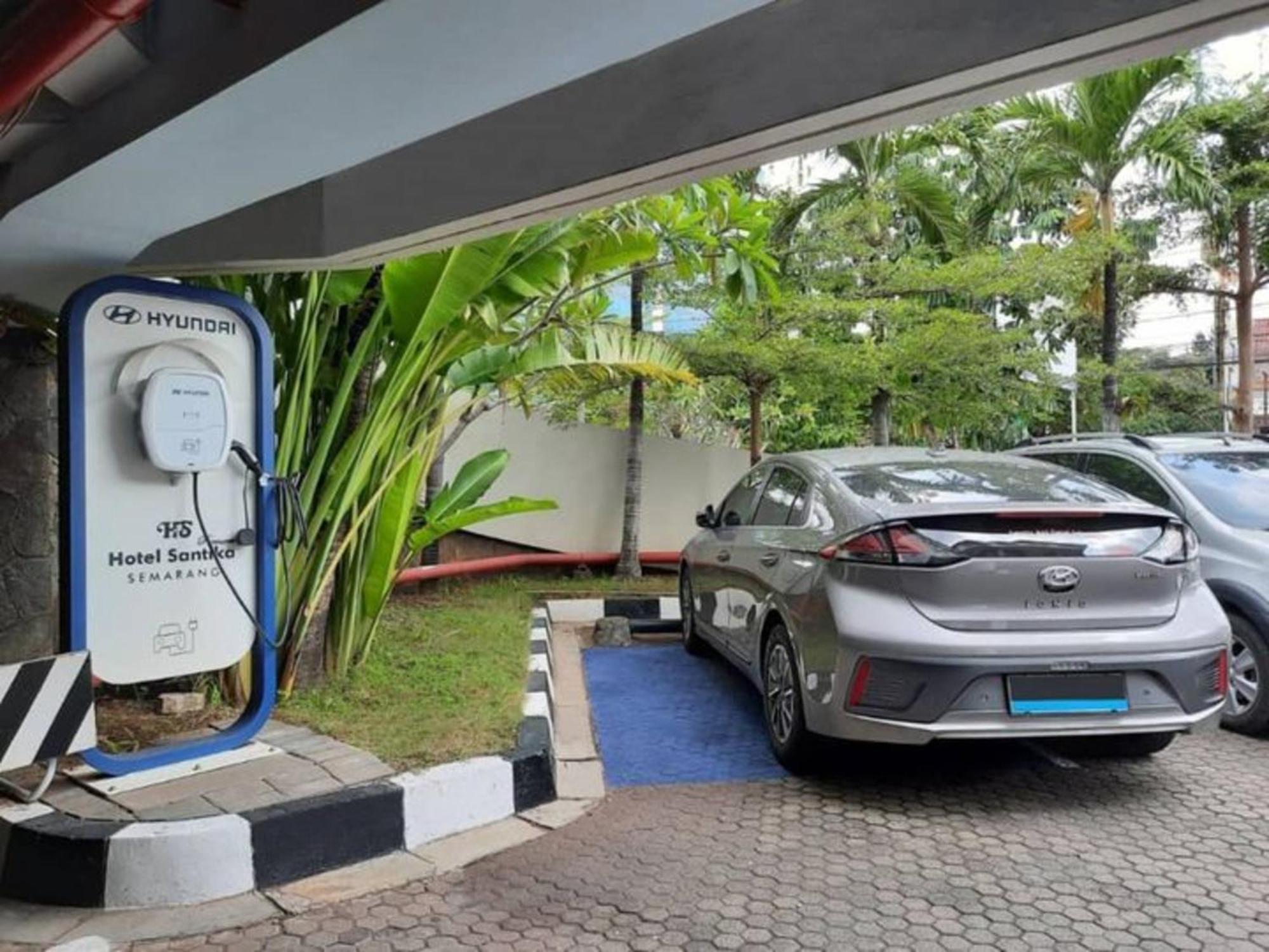 Hotel Santika Premiere Semarang Luaran gambar